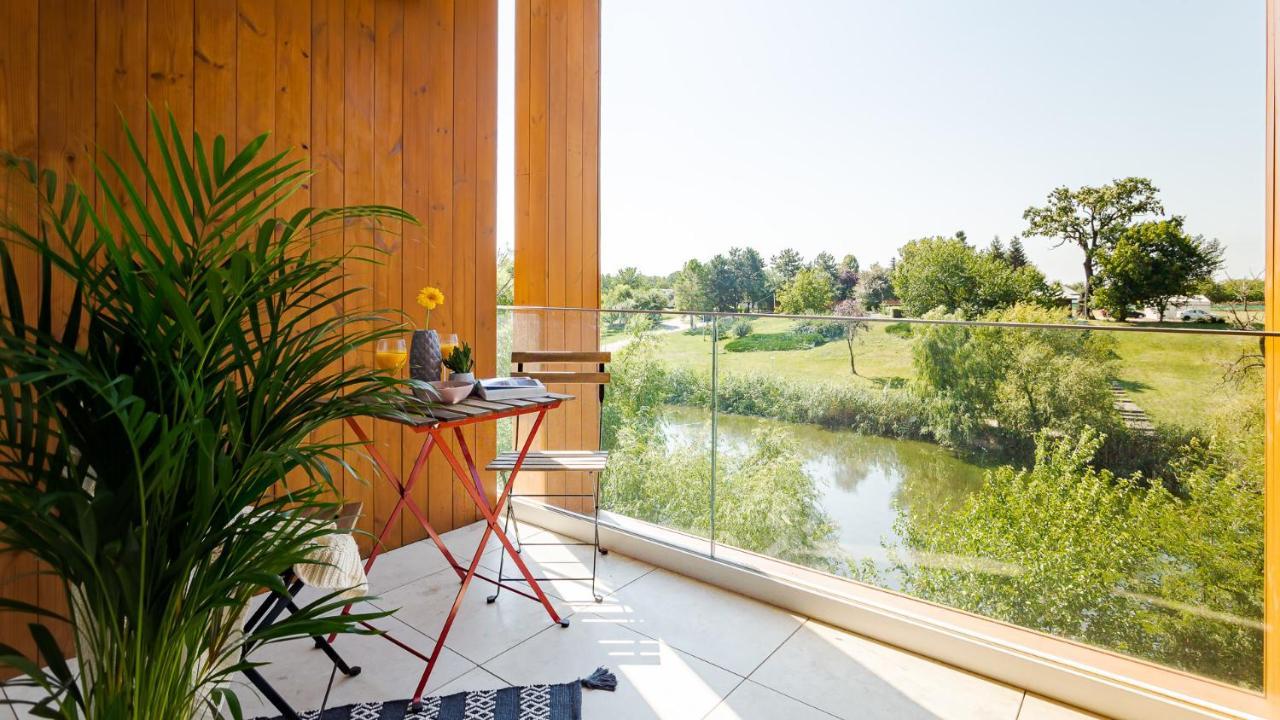 Il Lago - Azur - Cozy Luxurious Smart Home By The Lake Voluntari Exterior foto